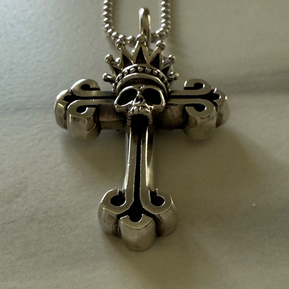 King Baby Studio Silver Cross Pendant Necklace - Picture 8 of 9